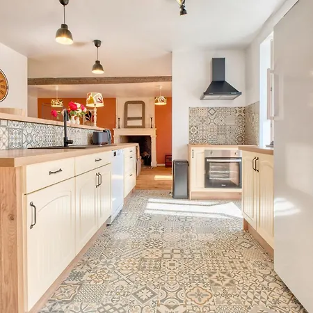 Holiday home Le Poirier Perigord Dordogne *